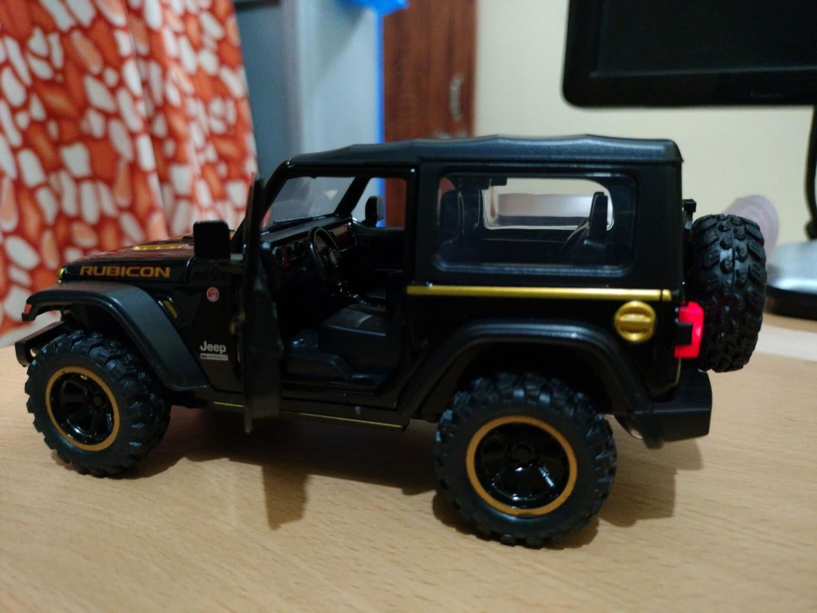 Jeep Wrangler Gallery Image 2
